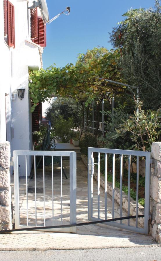 Apartments By The Sea Vinjerac, Zadar - 5811 Exterior photo