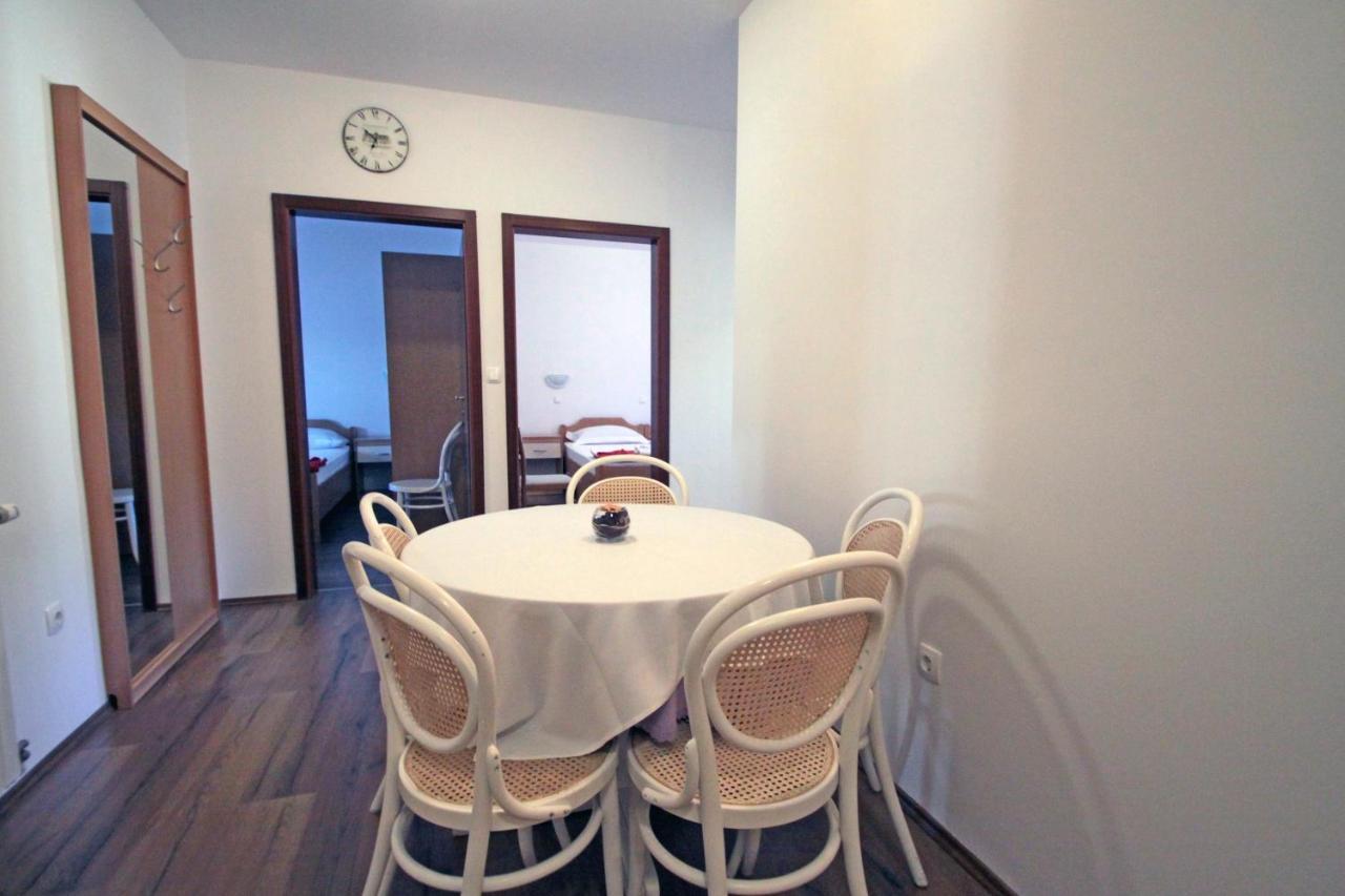 Apartments By The Sea Vinjerac, Zadar - 5811 Exterior photo